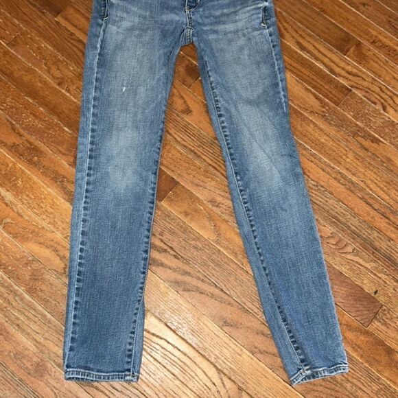 American Eagle Outfitters Skinny distressed jeans.women’s 4 short - Picture 3 of 8